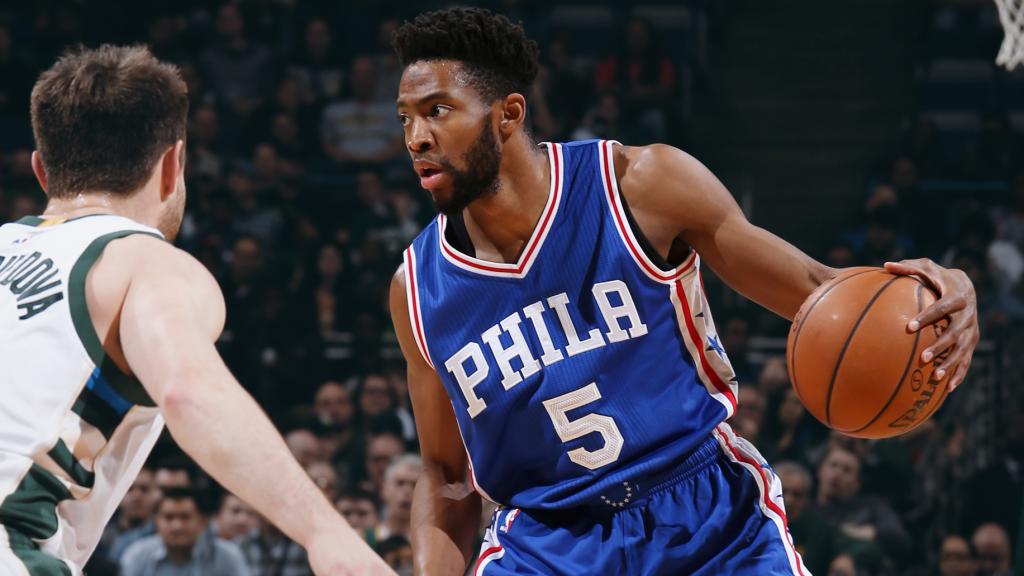 Randle durante su etapa en los Sixers.