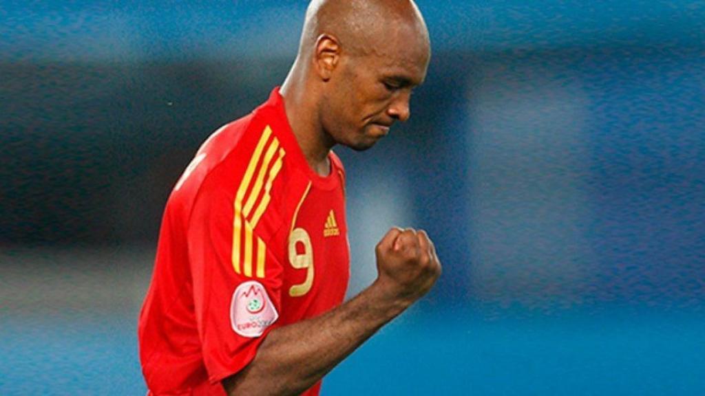 Marcos Senna, en la Eurocopa de 2008. Foto sefutbol.com