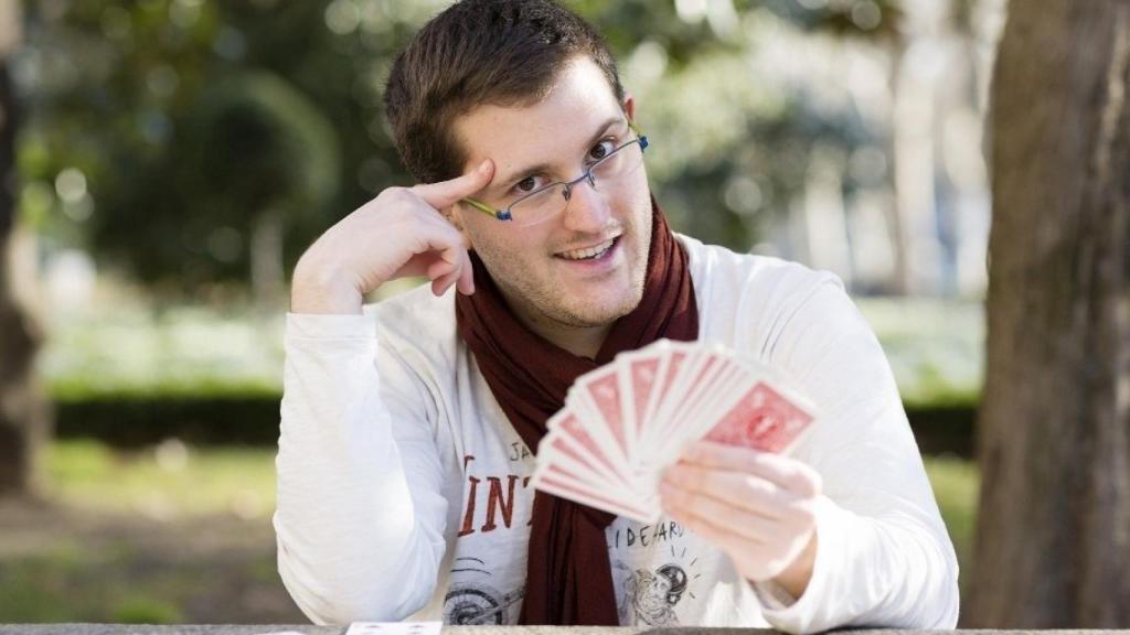 INAEM y la Fundación Universia convocan becas en estudios artísticos y culturales para estudiantes con discapacidad.