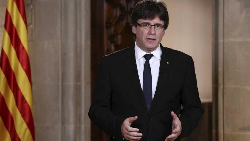 TVE esconde el discurso de Puigdemont y ensalza el del Rey