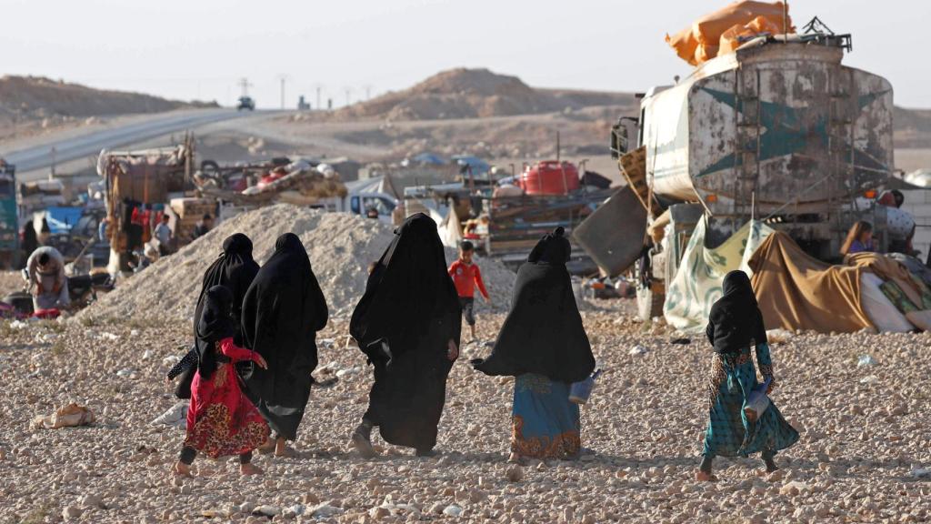 Refugiados en el campo de Ain Issa.