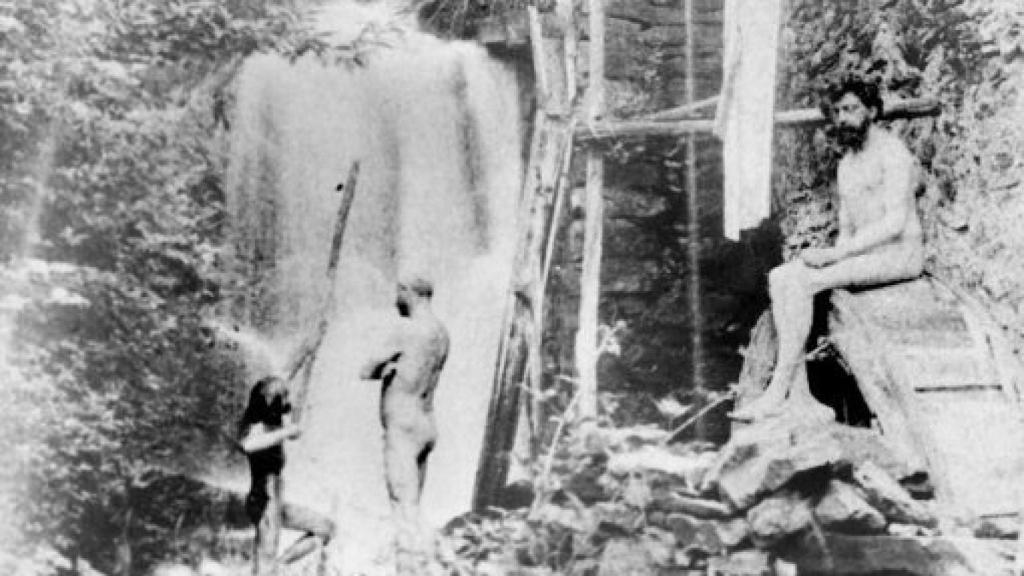 Image: Contra la vida establecida