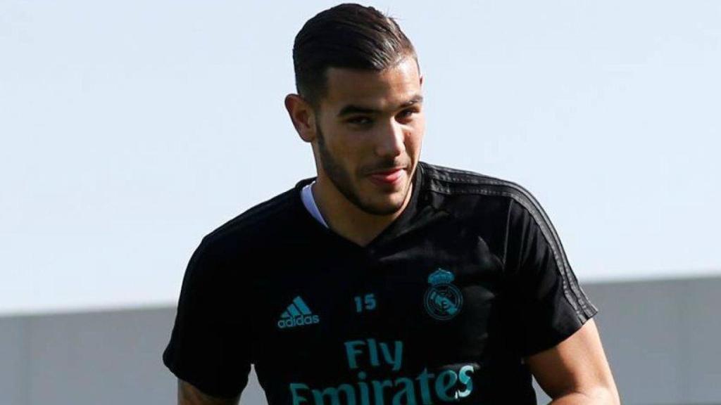 Theo Hernández, en un entrenamiento con el Real Madrid