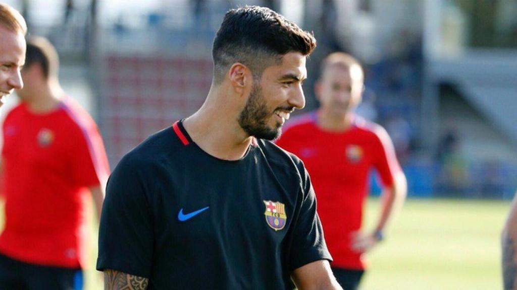 Suárez entrena con el Barça. Foto Twitter (@LuisSuarez9)