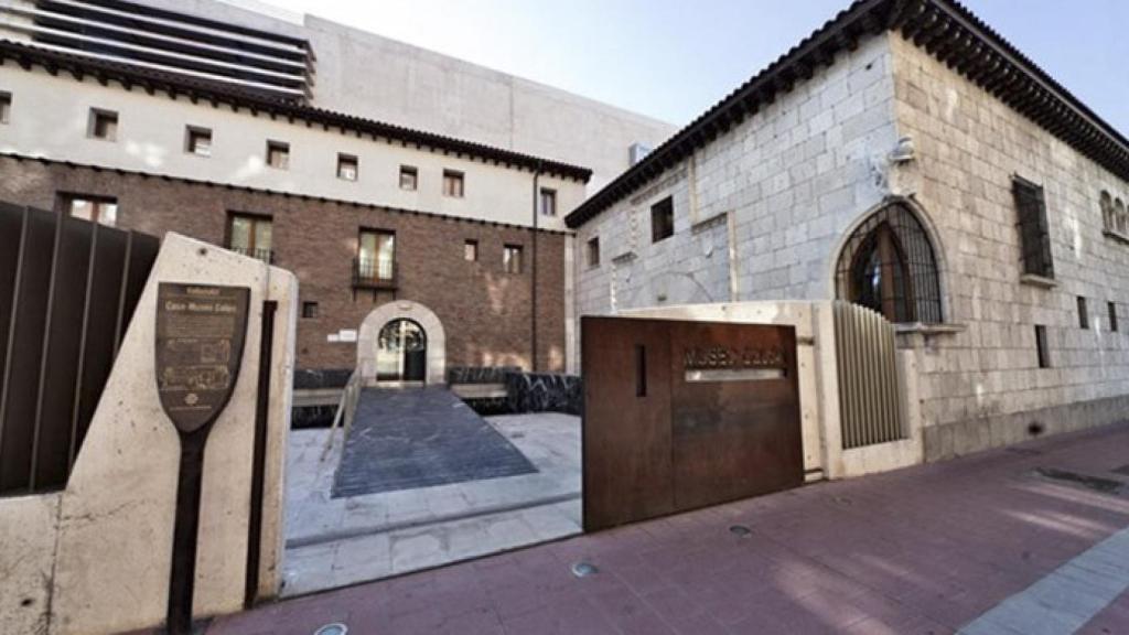 Valladolid-casa-colon-cultura-entrada