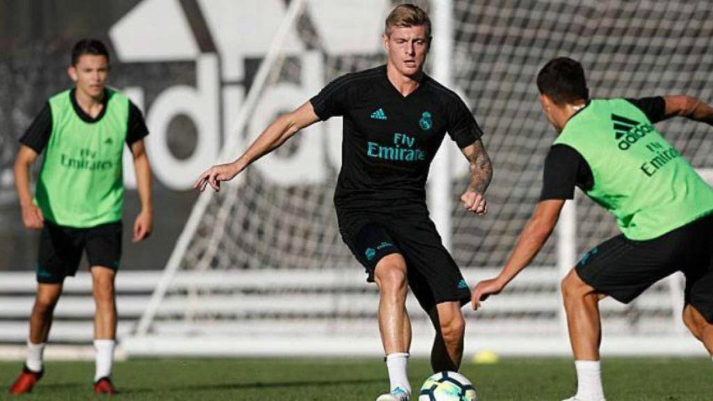 Kroos se unió al grupo.