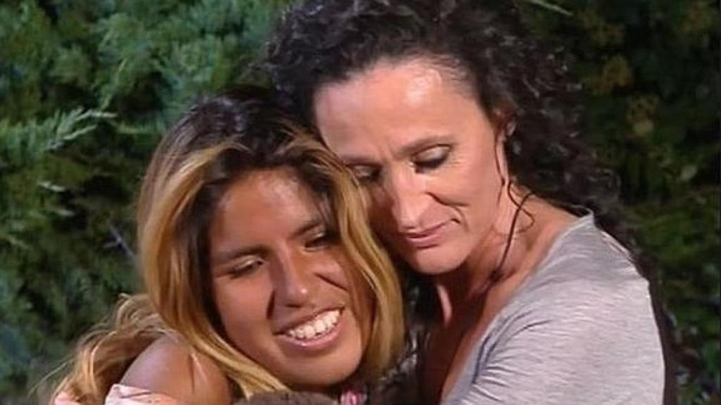 Dulce y Chabelita, muy unidas en 'Supervivientes'.