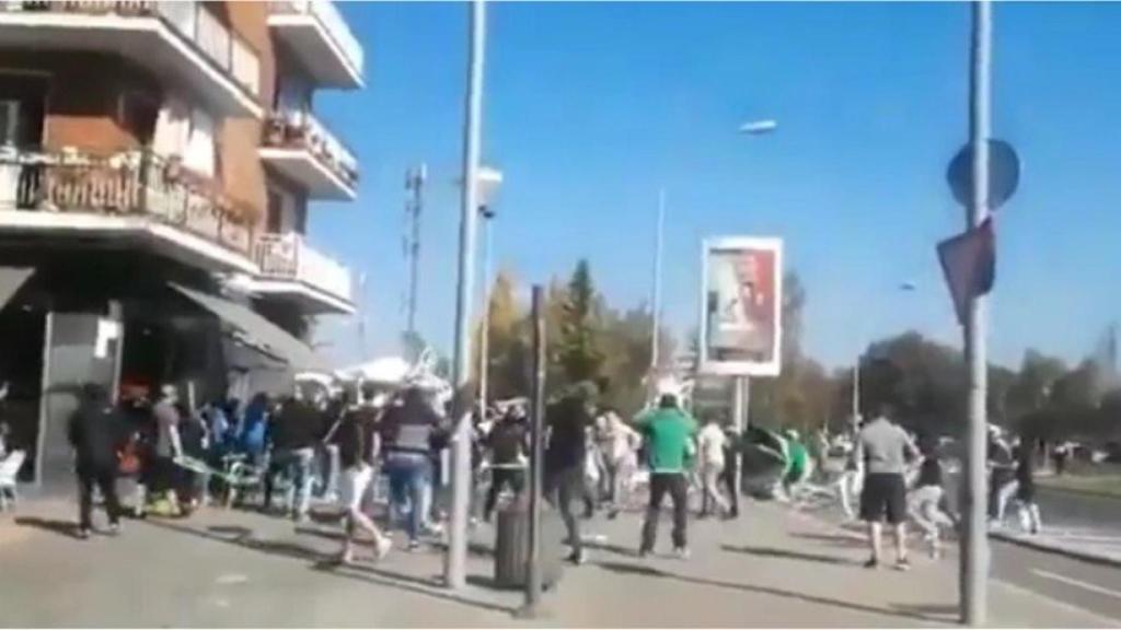 Pelea entre hinchas del Alavés y del Racing de Santander