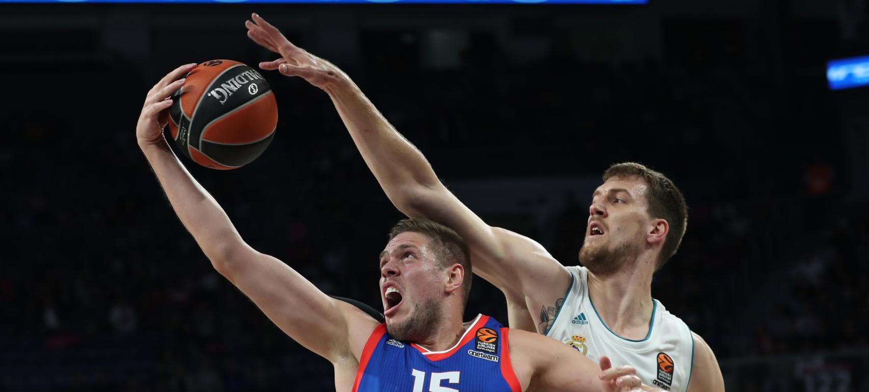 Kuzmic en el último partido del Madrid.