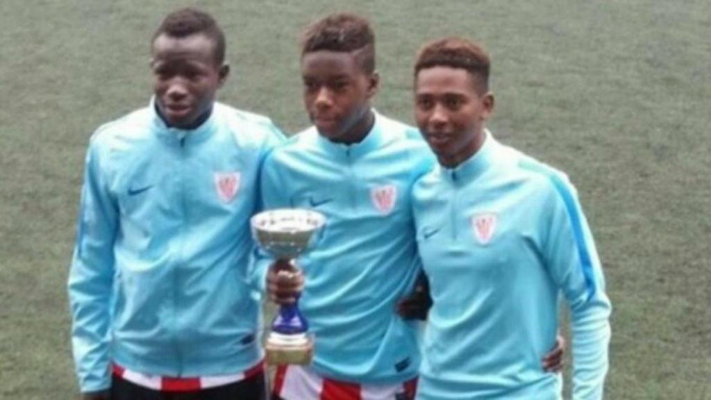 Pantallazo jugadores Bilbao. Foto Twitter (@Hooligan_RS)