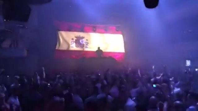 El himno de España ha sonado varias veces en discotecas como Kapital, Barceló o Cats.
