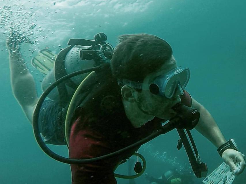 Fernando Pérez era aficionado al submarinismo.