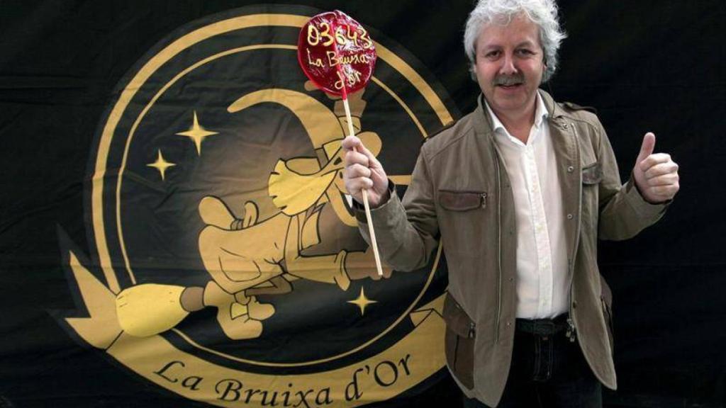 Xavier Gabriel, el dueño de la administración de lotería La Buixa d'Or, de Sort (Lleida).