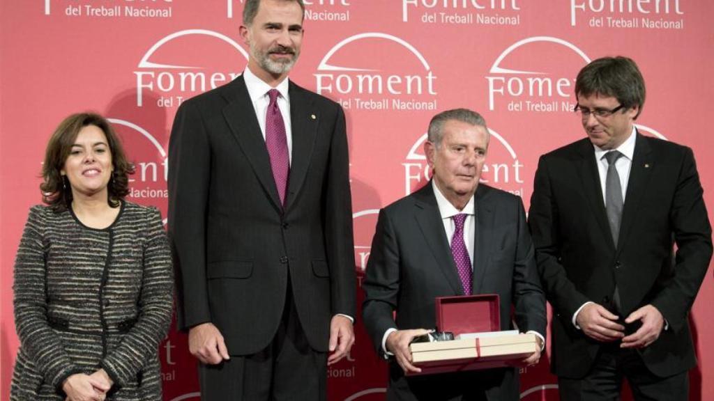 Soraya Sáenz de Santamaría, el rey Felipe VI, Javier Godó y Carles Puigdemont.