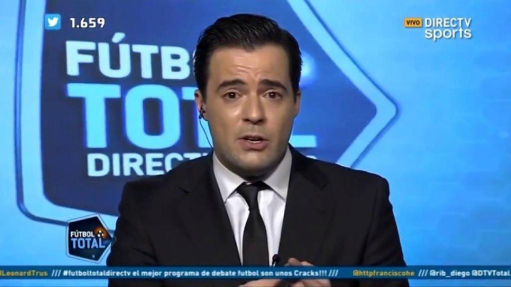 Nacho Peña en el programa argentino Fútbol Total.