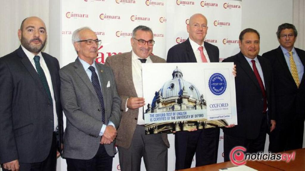 Foto Acreditacion Oxford Camara 181017