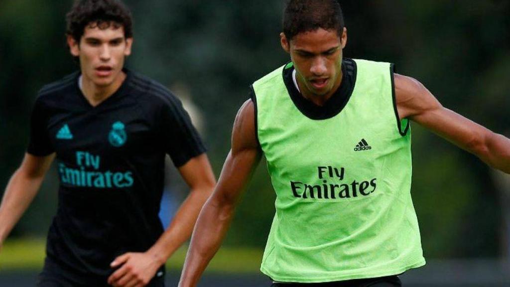 Varane y Vallejo, presente y futuro de la zaga