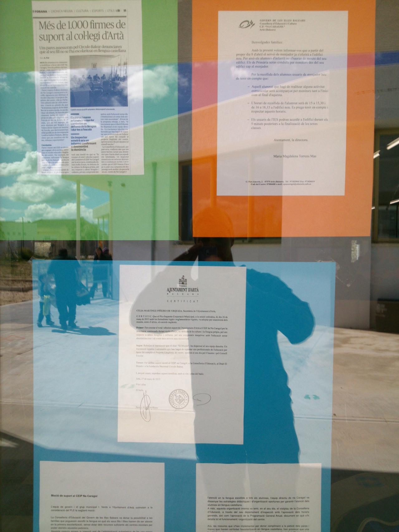 Algunos carteles que ponían en el colegio.