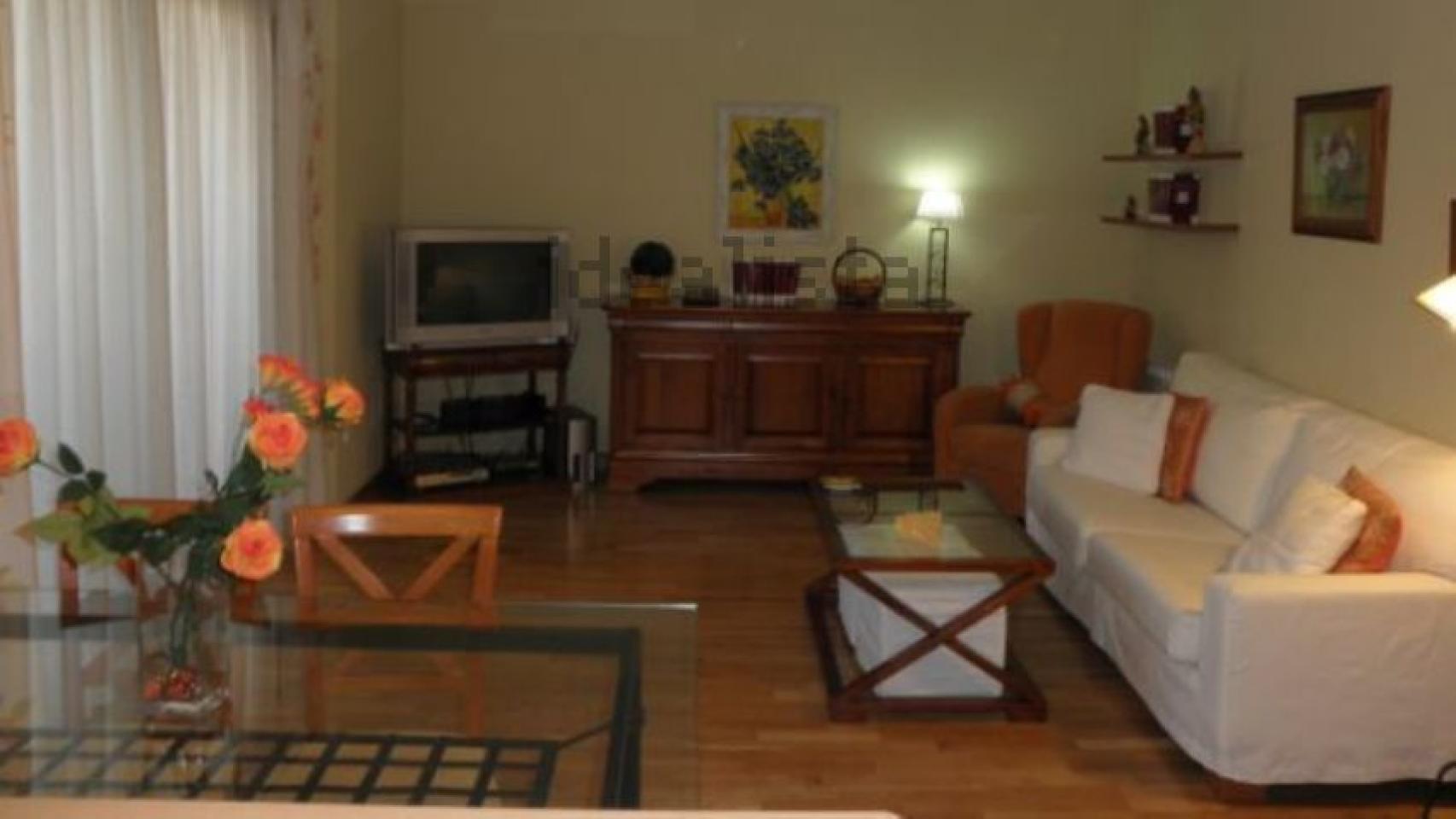 Así es la casa de los padres de Bustamante en Madrid