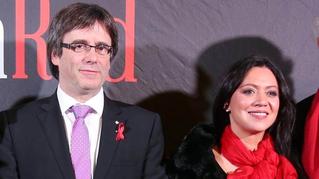 Marcela Topor junto al presidente de la Generalitat en una imagen de archivo.