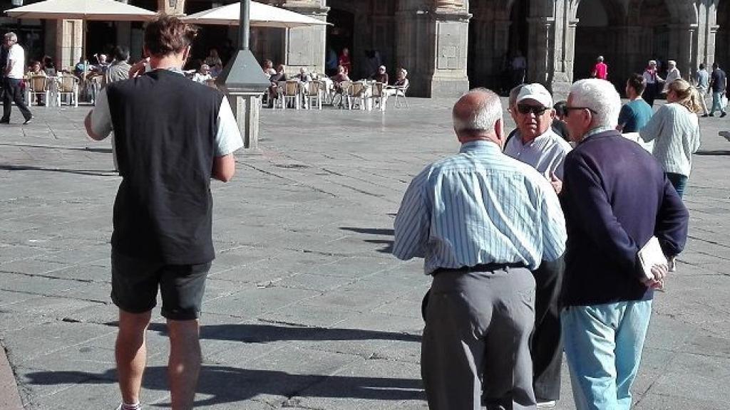 01 jubilados y jovenes