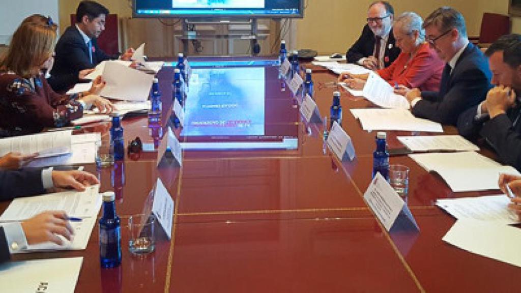 comision octavo centenario