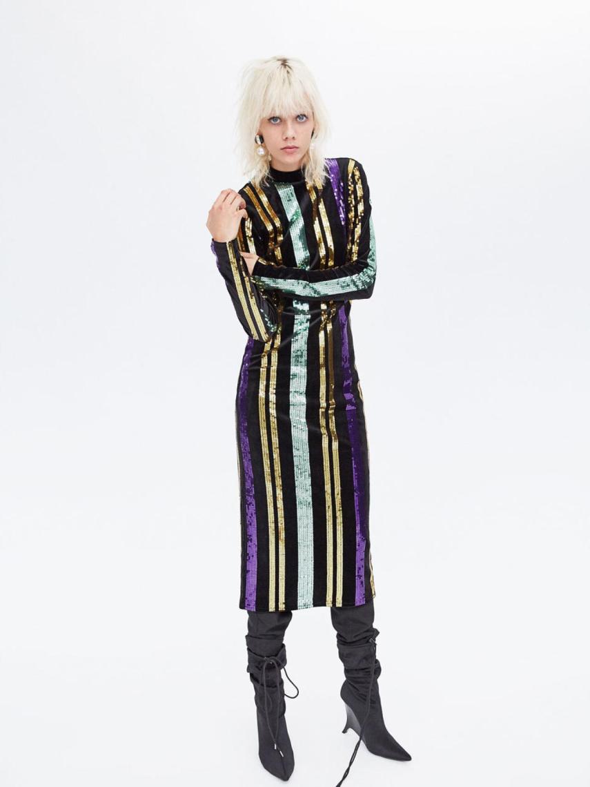 Vestido de Zara.
