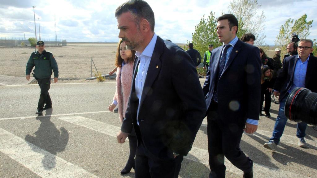 El exconseller de Empresa de la Generalitat Santi Vila ha abandonado hoy la cárcel madrileña de Estremera.