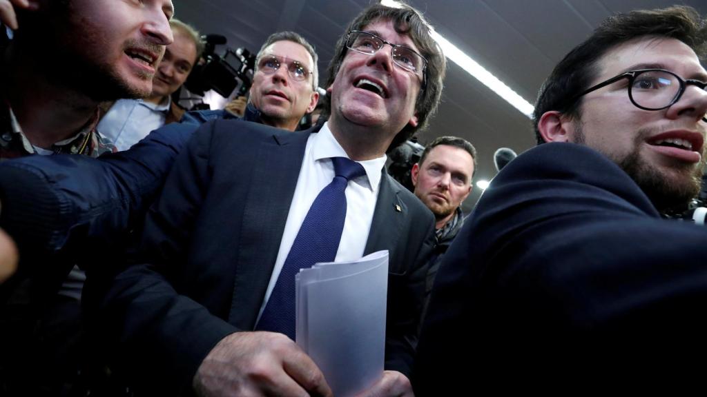 Carlos Puigdemont, el pasado martes, saliendo de una reunión de prensa en el Club Europeo de Prensa de Bruselas.