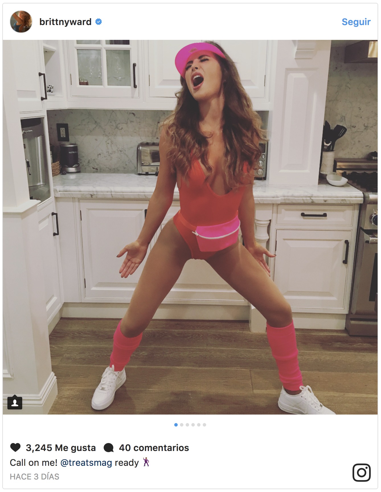 Brittny Ward, pareja Jenson Button, calienta las redes sociales