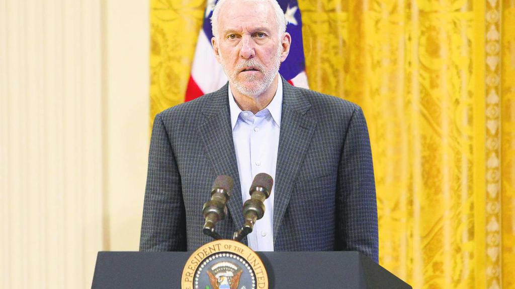 Gregg Popovich durante una de sus visitas a la Casa Blanca con la administración Obama.