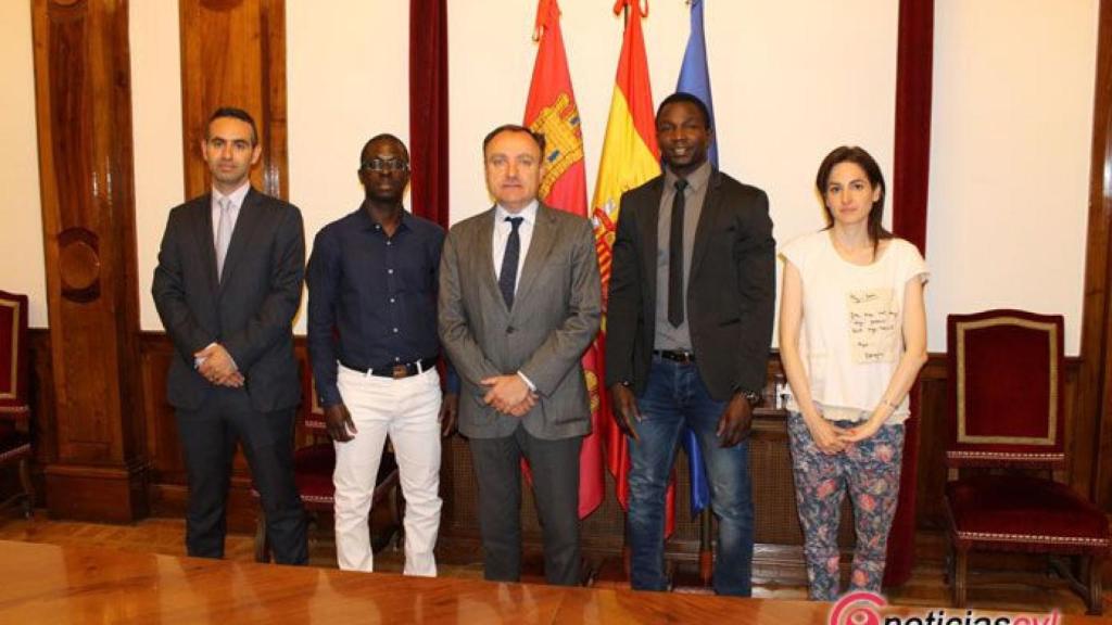 subdelegado-senegaleses