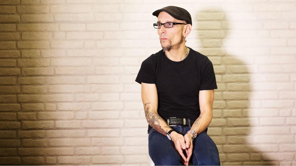 Fito Cabrales. Moeh Atitar.