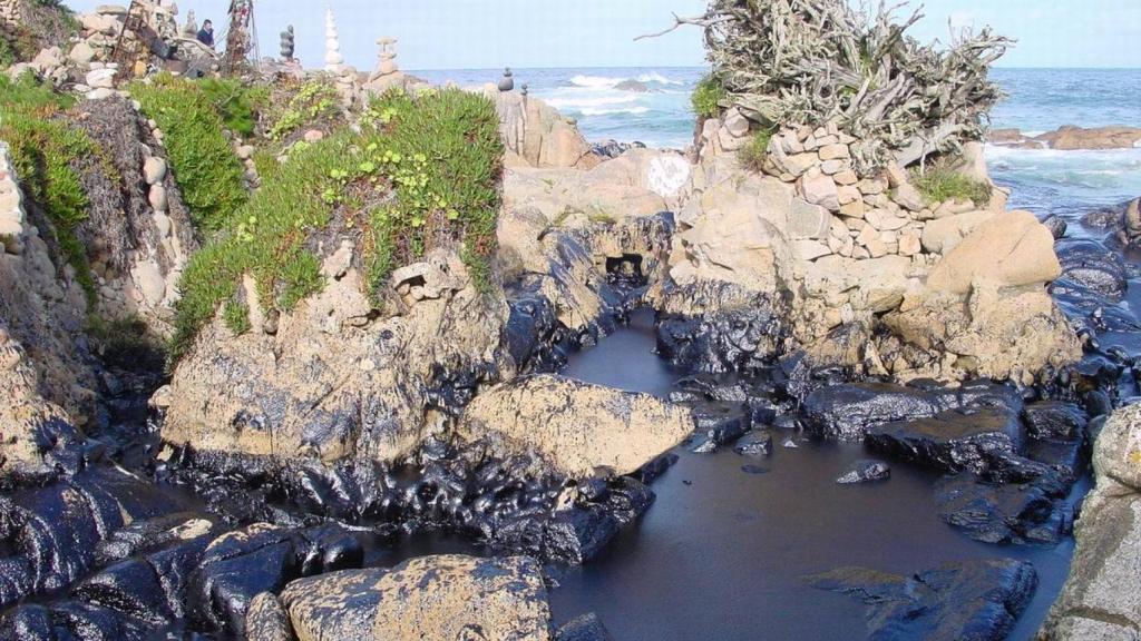 Imagen de archivo del vertido del Prestige en 2002