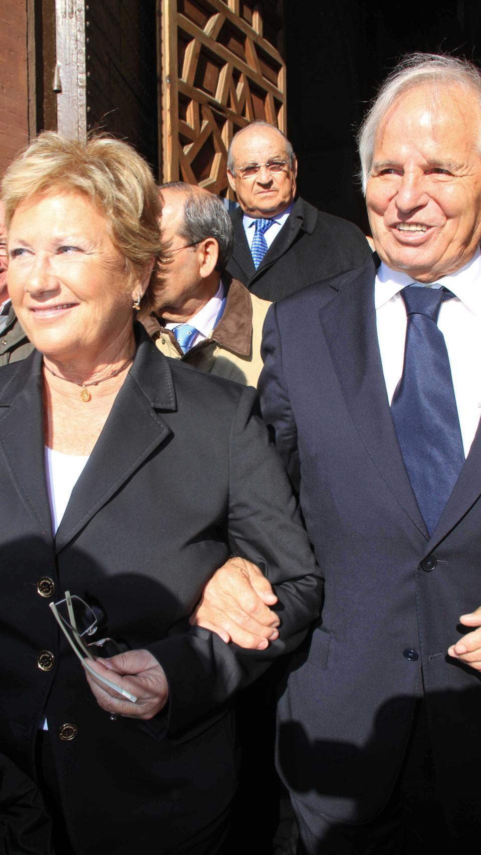 El torero junto a la que fue su mujer.