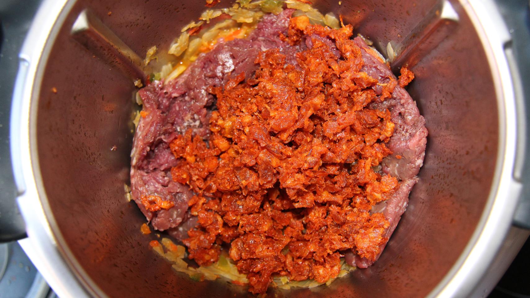 EMPANADA DE CARNE Y VERDURAS CON THERMOMIX 12