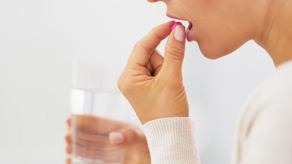 pildora pastilla farmaco mujer