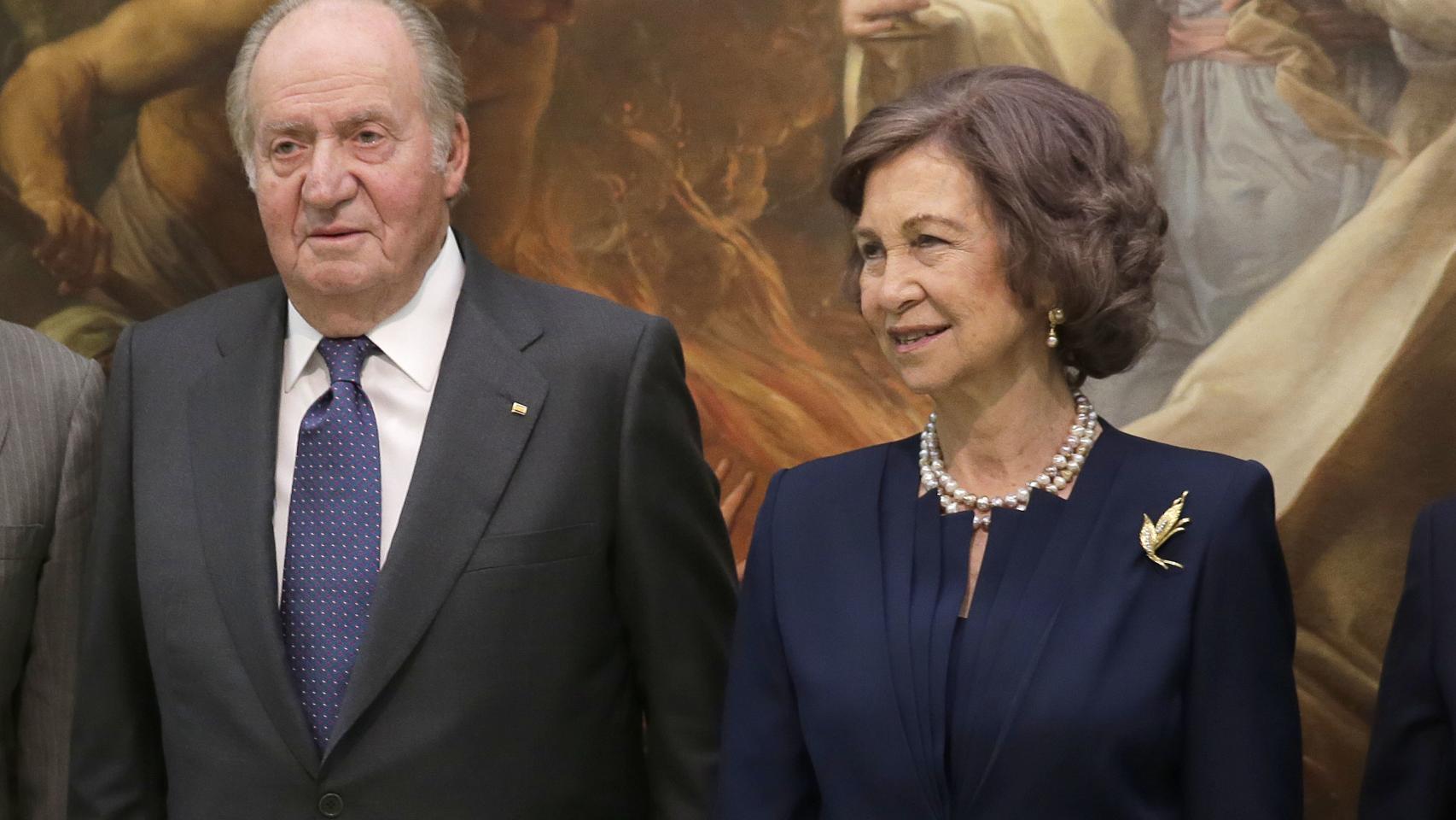 Los reyes eméritos se reencuentran en la entrega de Medallas de honor 2017