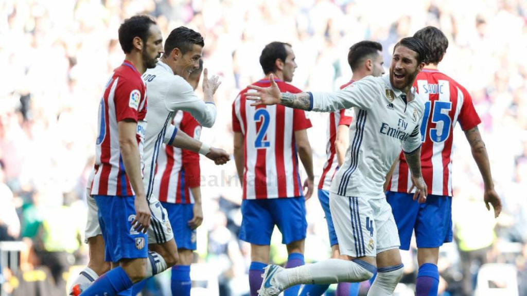 Saludo entre Cristiano y Ramos en un derbi madrileño