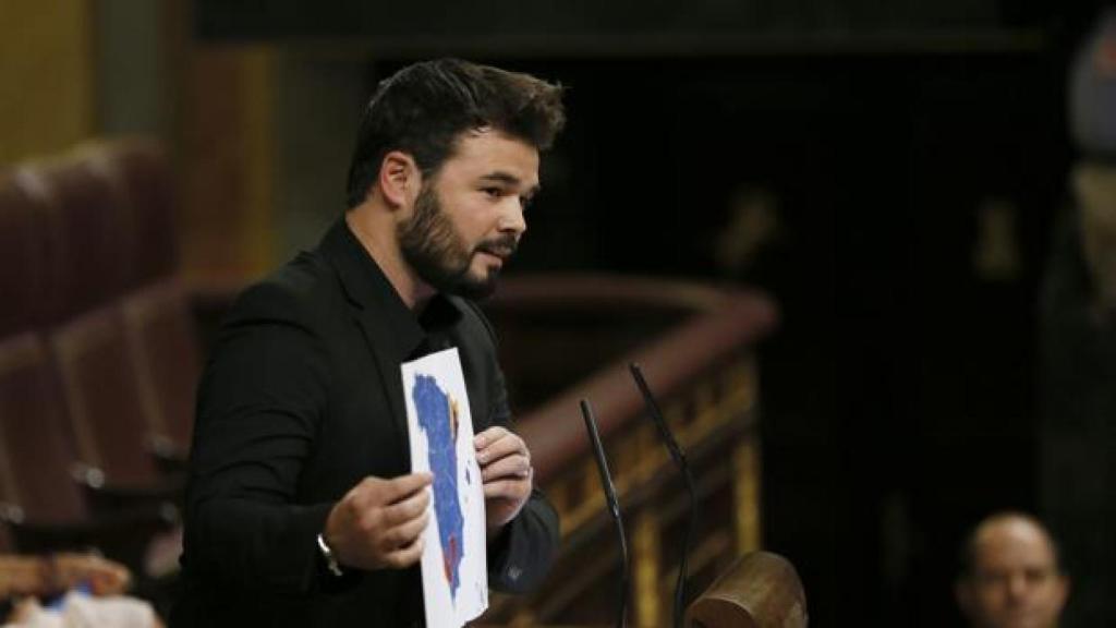 Rufián con el mapa de España... que no es de España.