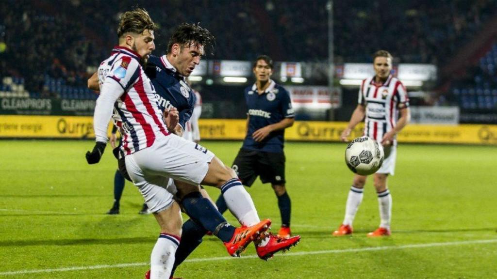 Fran Sol durante el partido ante el Sparta Rotterdam. Foto: willem-ii.nl