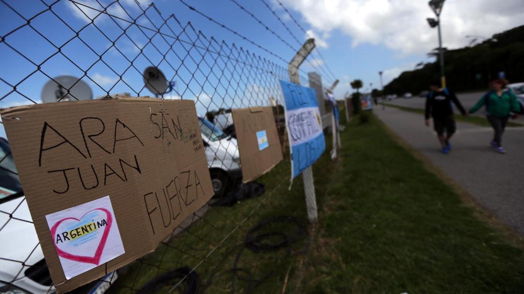 Los argentinos se han volcado en la búsqueda del submarino