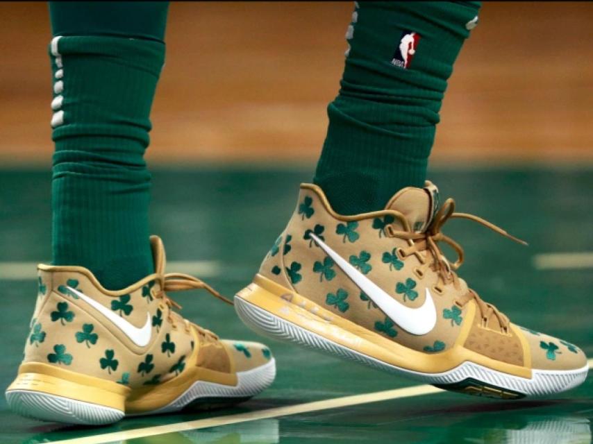 Zapatillas de Kyrie Irving.