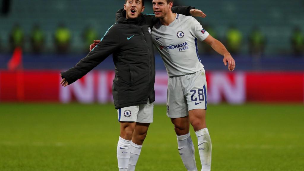 Hazard y Azpilicueta.