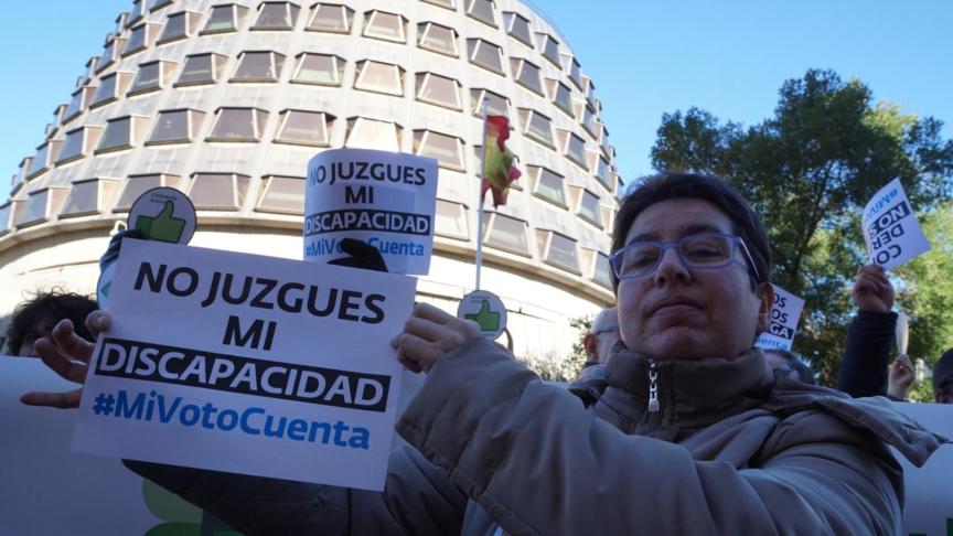 Una de las afectadas en una concentración.