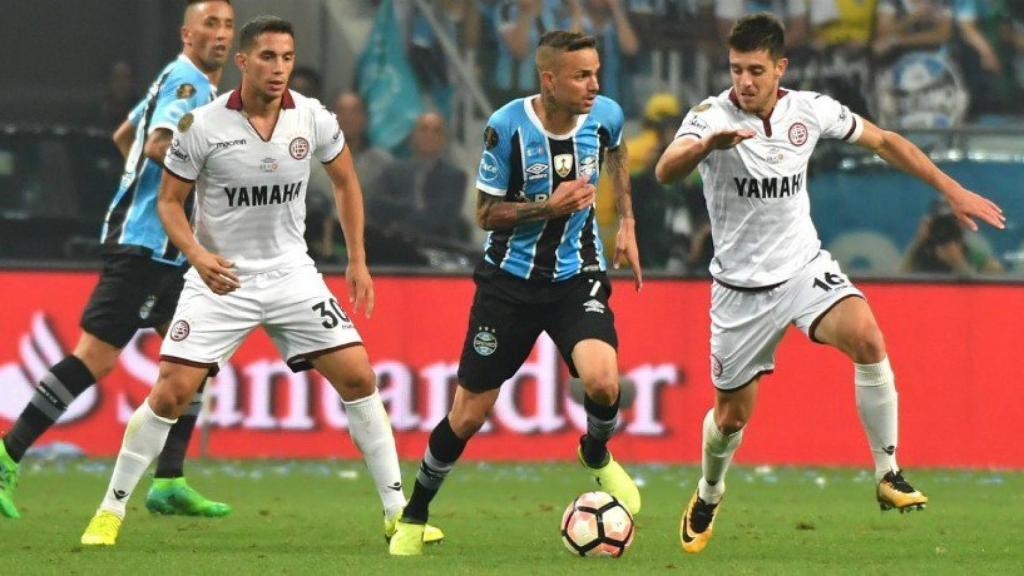 Gremio y Lanús en la final de la Copa Libertadores. Foto Twitter (@CONMEBOL)