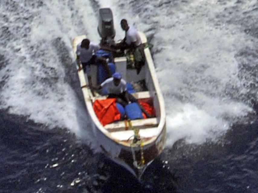 Una embarcación pirata, divisada por los militares de la misión Atalanta.