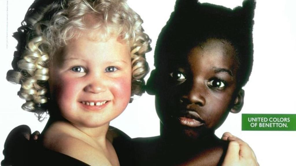 Una imagen de una  campaña publicitaria de Benetton
