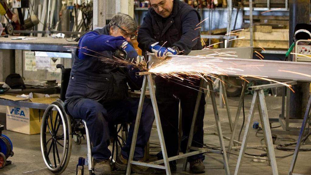 03 trabajador con discapacidad