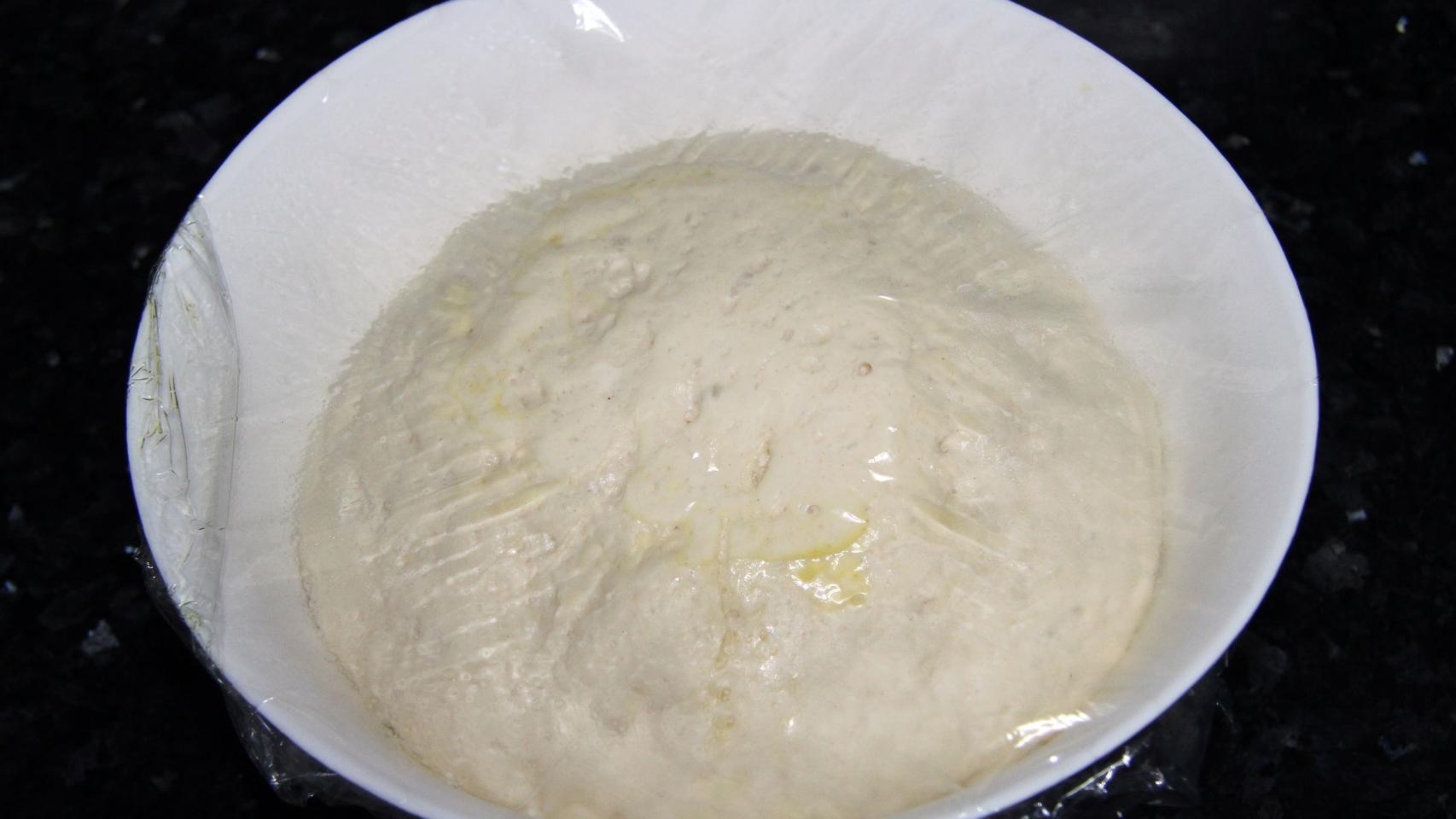 PIZZA CUATRO QUESOS CON THERMOMIX 11